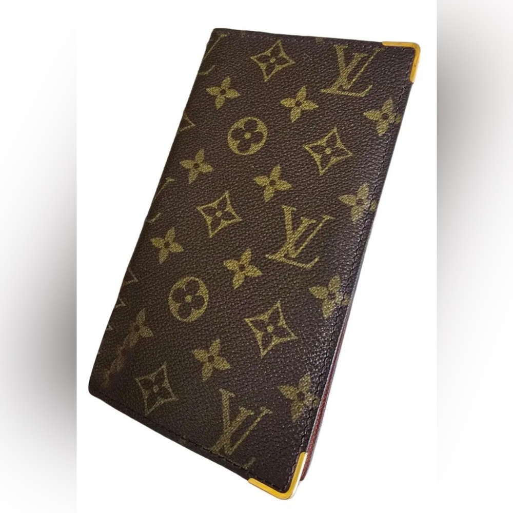 Louis Vuitton Brown and Gold Monogram Wallet| Pre-loved| Excellent